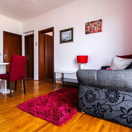 Great View Apartment *