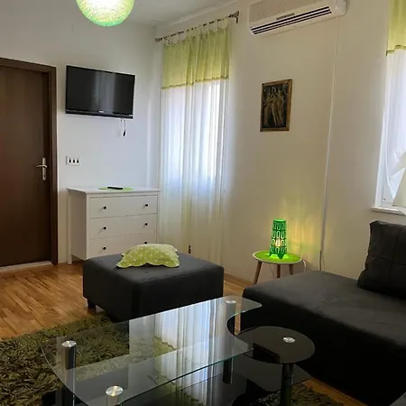 Great View Apartment Sutivan